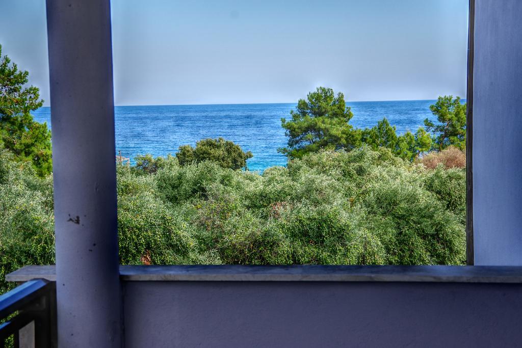 Athina Hotel Koinira Luaran gambar