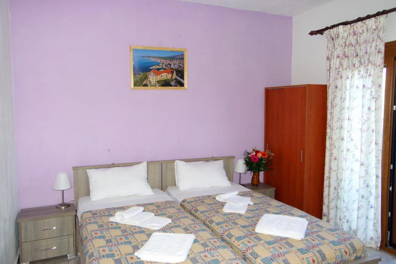 Athina Hotel Koinira Luaran gambar