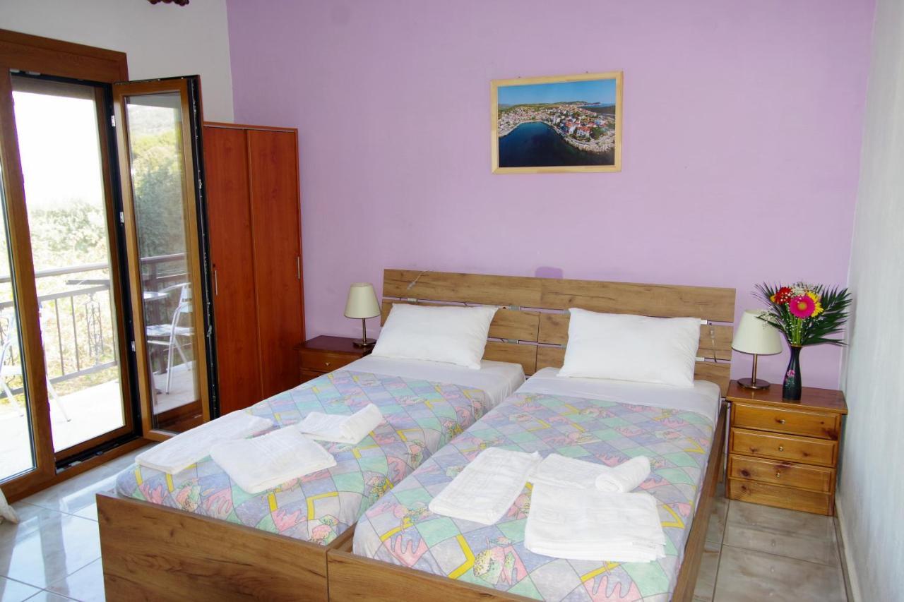 Athina Hotel Koinira Luaran gambar