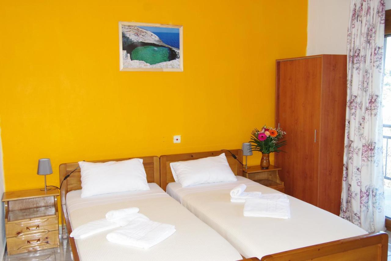 Athina Hotel Koinira Luaran gambar