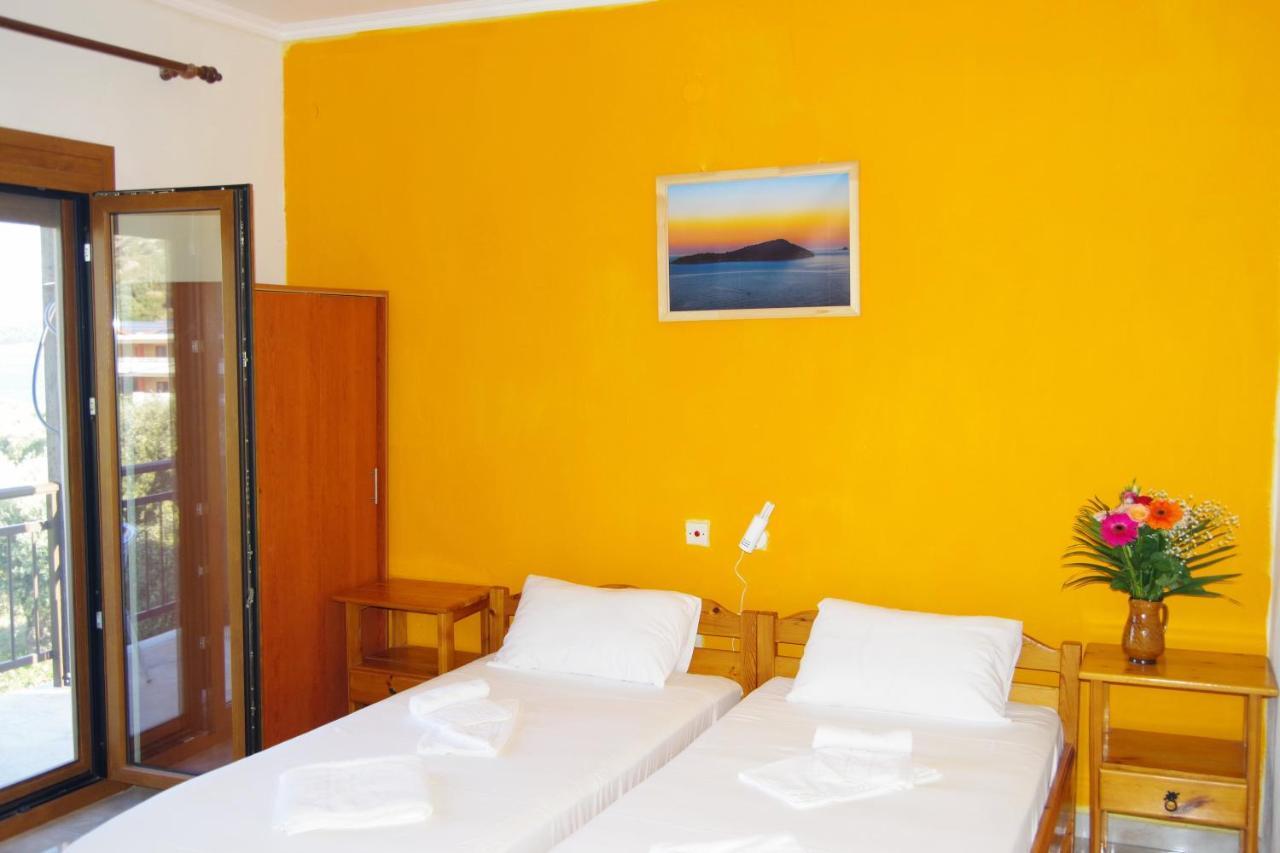 Athina Hotel Koinira Luaran gambar